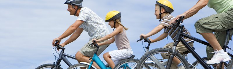 familia ciclista.jpg