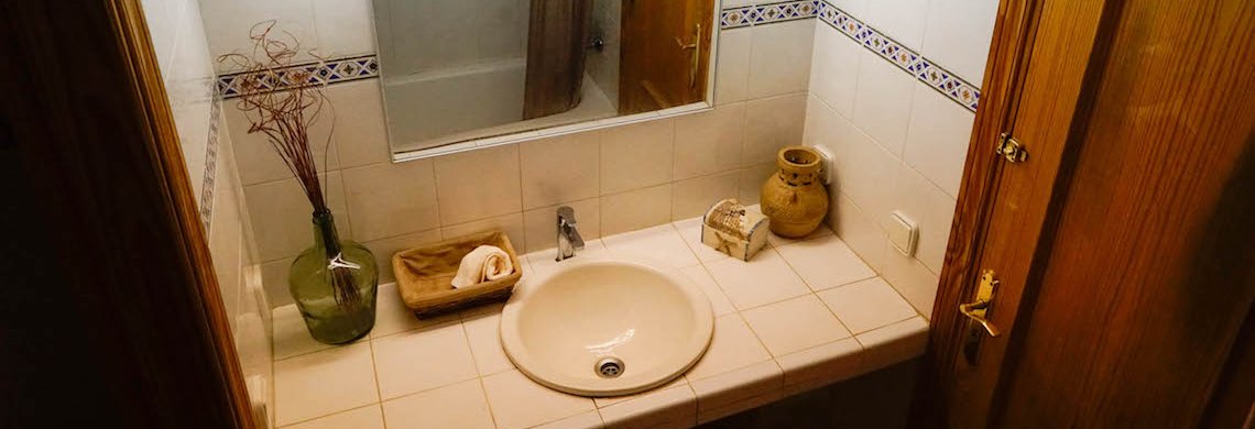 Villa Moli Lavabo.jpg